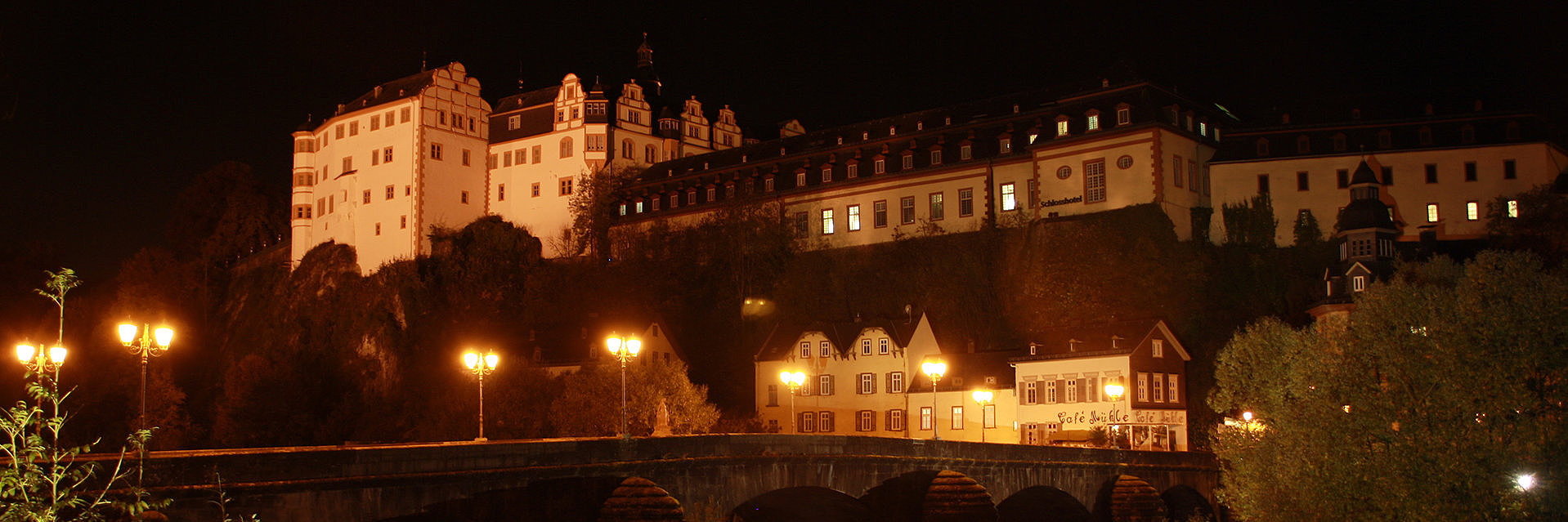 Schlosshotel Weilburg bei Nacht